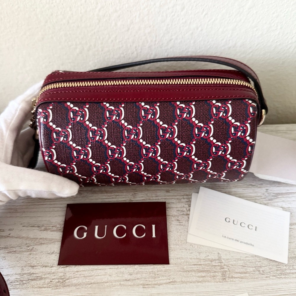 New Gucci GG Supreme Shades Mini Crossbody Bag Red